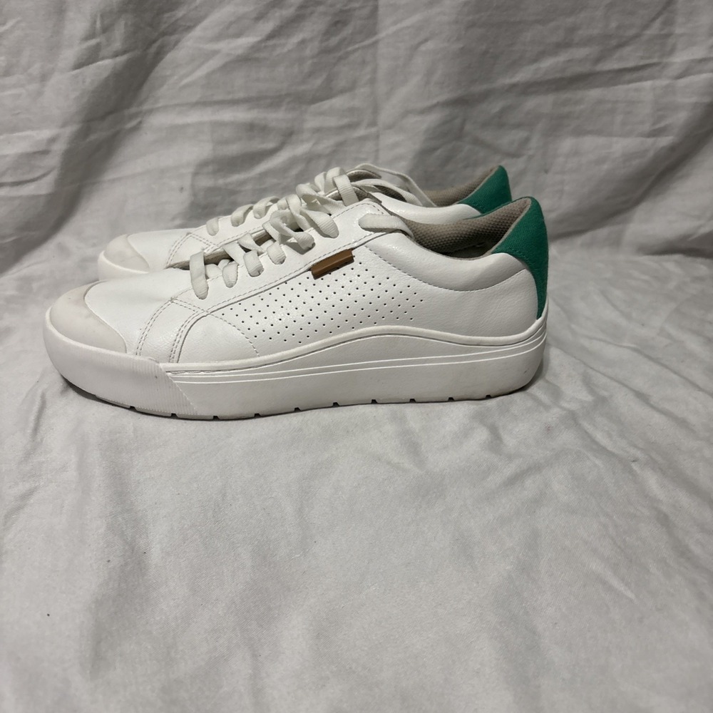 Dr. Scholl's Women Shoe Time Off Max Lace Up Sneaker White/Green Athletic Size 1